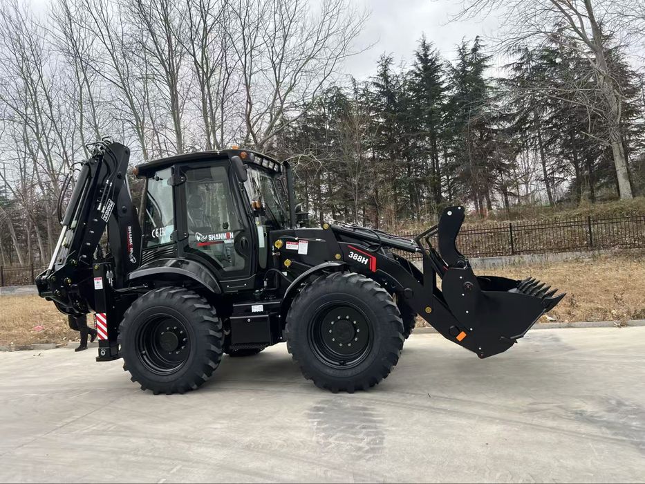 Экскаватор погрузчик 3/1