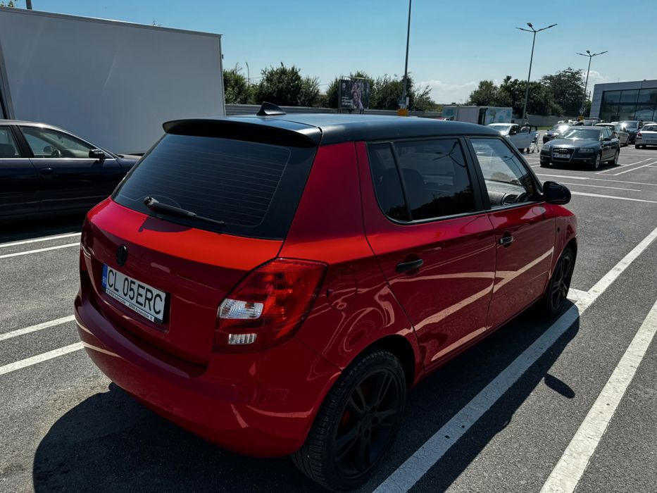 SKODA Fabia 2012 — imagine 2