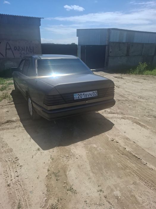 Mercedes benz 1989