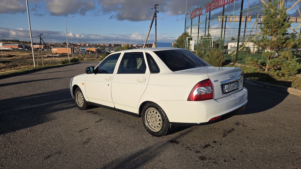 Продам приору 2 с кондиционером