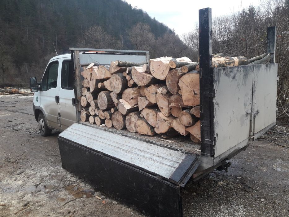 Lemne de foc esență tare.