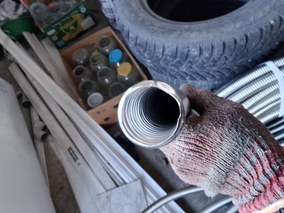 Гофрированную трубу 25