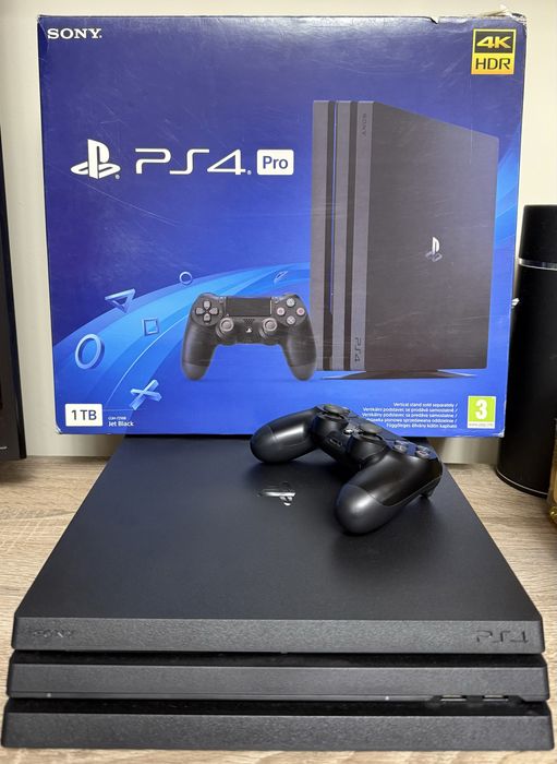 PS4 Playstation 4 PRO 1TB 4K Fortnite + 2 jocuri