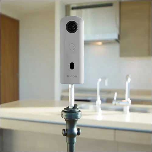 360-градусова камера Ricoh Theta SC2 White (4K Видео) - Като нова