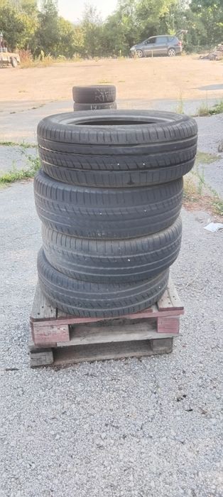 Гуми 195 55 16 Пирели Pirelli 4 броя. Нов внос. Не са нови!