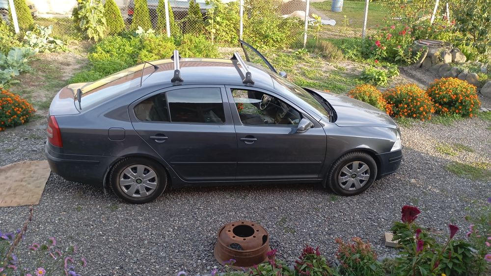 Skoda Octavia 2.0 BKD schimb cu mașină cu CV automată!! Ofer diferență substanțială după caz.