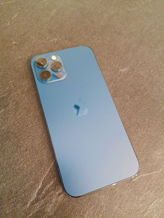 Iphone 12 Pro Max blue