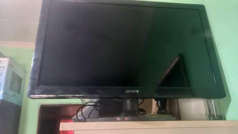 Продам телевизор sony