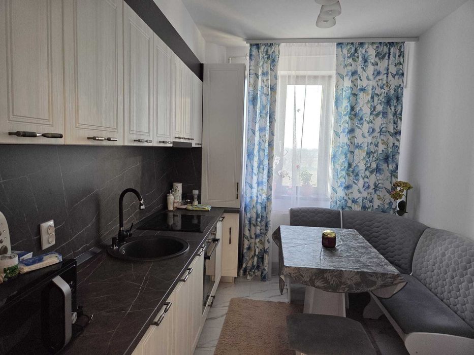 Vand apartament , cartier Orizont