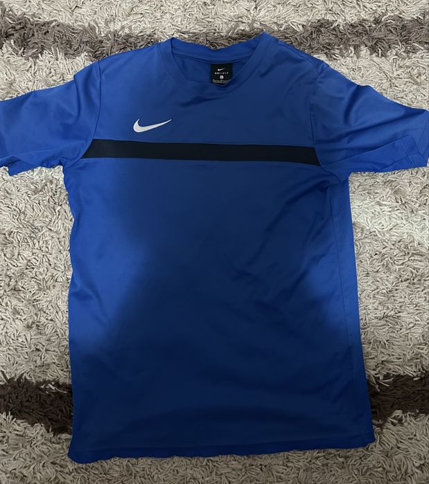 Продам поло и футболку