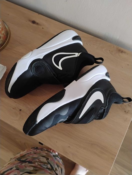 Оригинални детски маратонки Nike