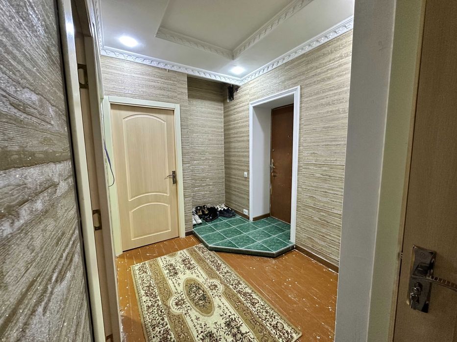 Қибрайда 3 хонали квартира сотилади