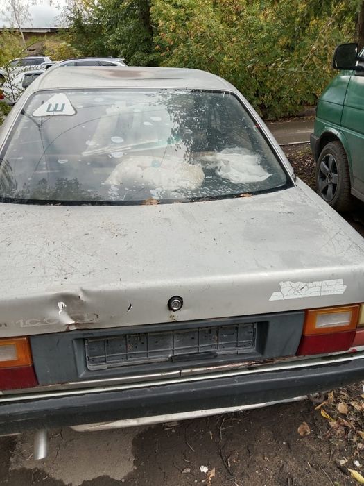 2 машины Ауди,ЗАЗ