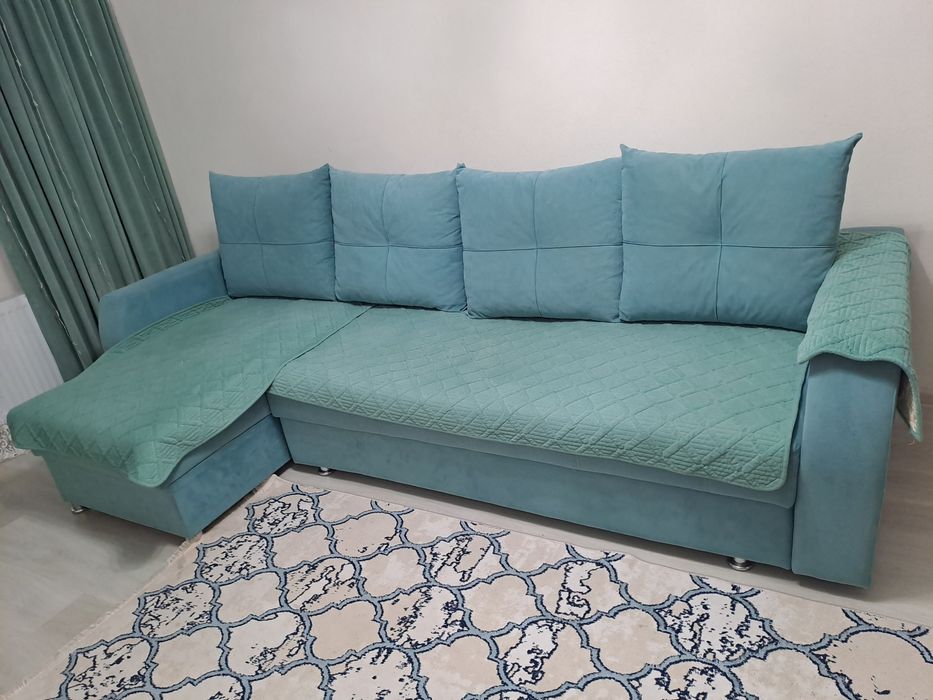 Продам б/у диван