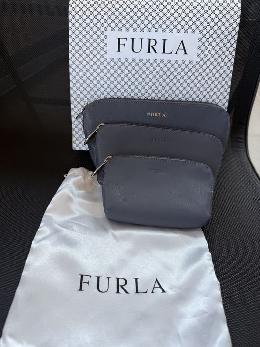 Furla чанти и несесери