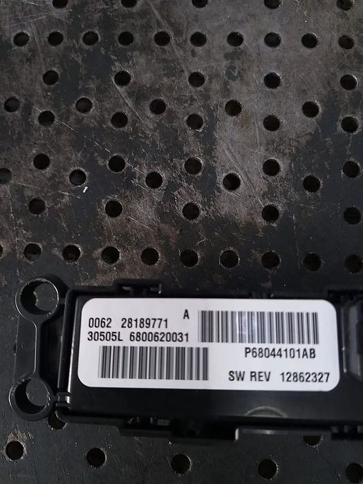 Panou butoane incalzire scaune esp avarii reglaj faruri jeep compass mk49 p68044101ab