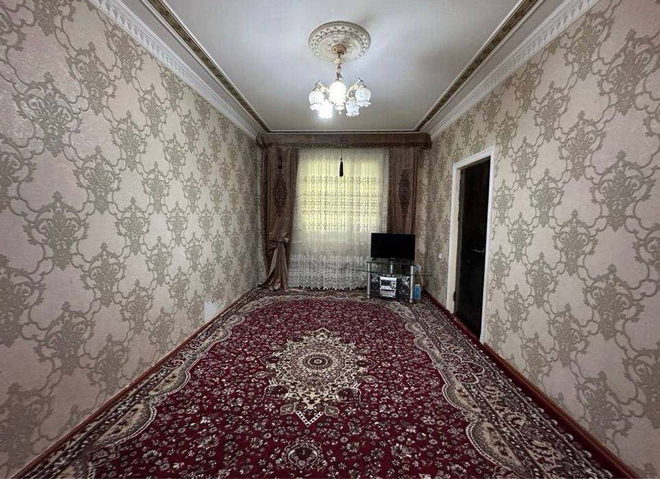 Ттз-2 Продается квартира 2/4/4 балкон 1.5х6 ор-р: Ширинбозор