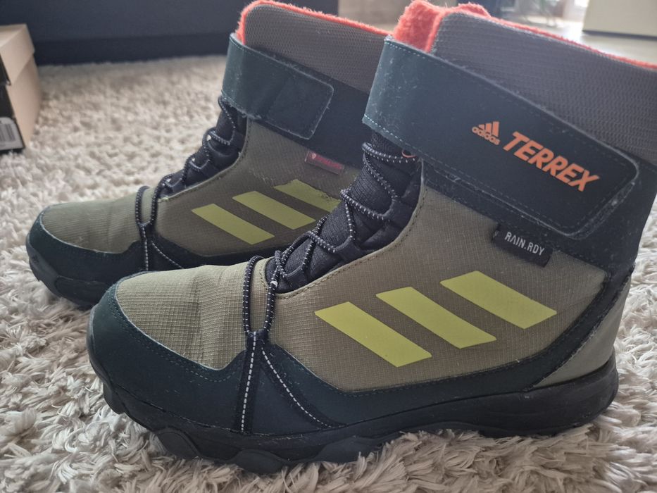 Зимни боти Adidas Terrex