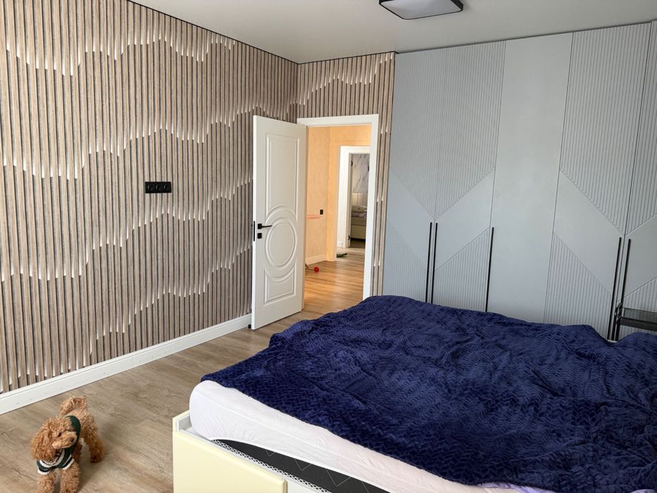 Сдам 4х комнатную квартиру