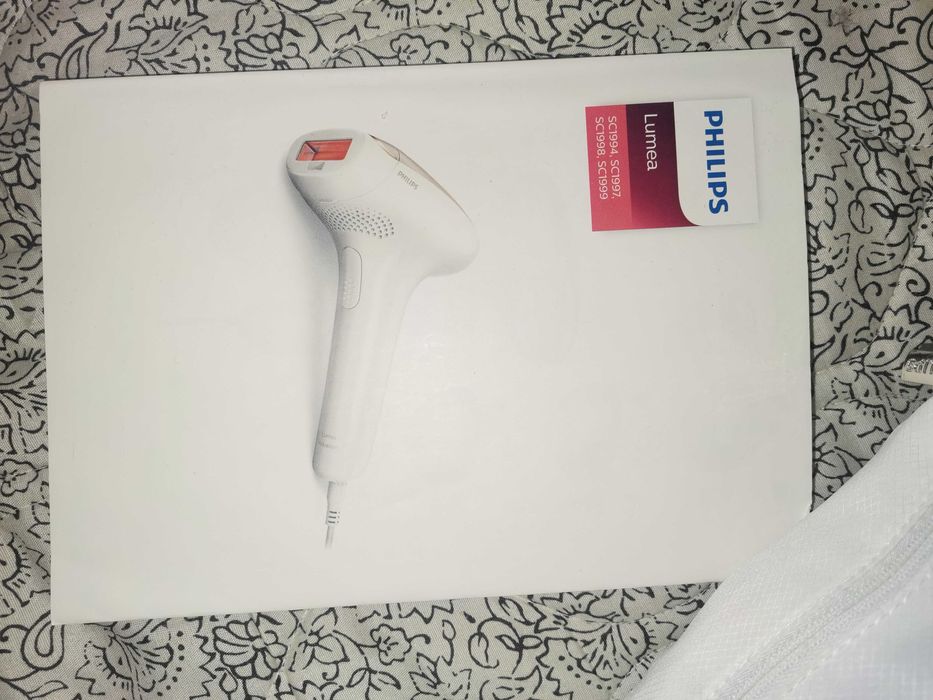 Фотоепилатор Philips Lumea SC1998/00