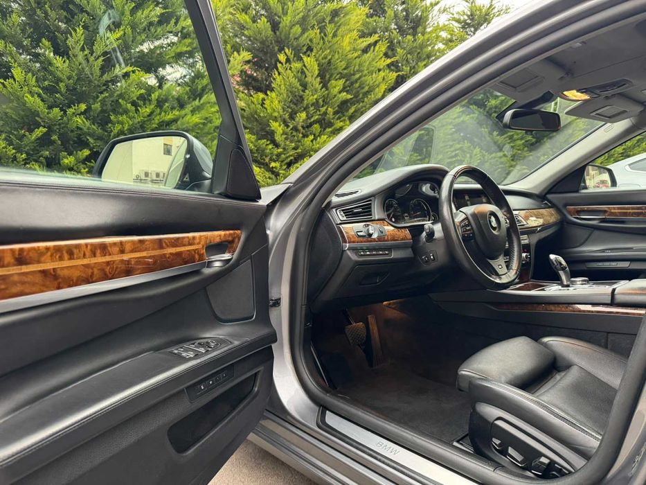 BMW 7 Series 2015 — imagine 4