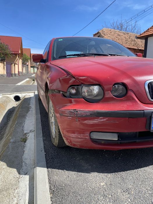 Bmw e46 compact avariat, astept oferte!