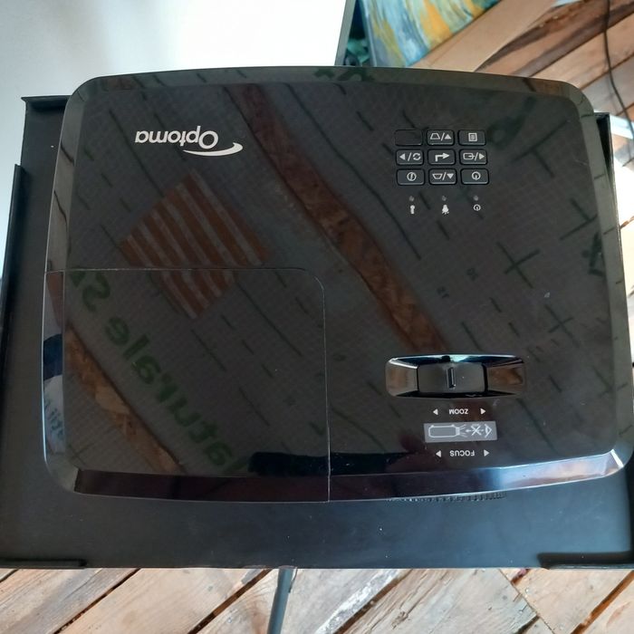 Videoproiector Optoma DLP 3D+ Stativ+ Panza mobila Alba