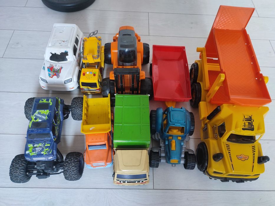 Детские игрушки, разные развивающие игрушки