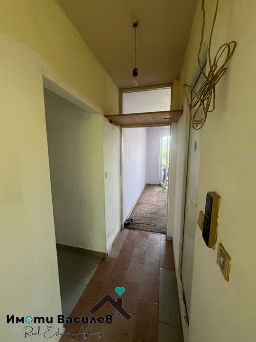 Продава се Тристаен апартамент в София, Център - 88 кв.м за 1043 €/кв.м - Снимка #12