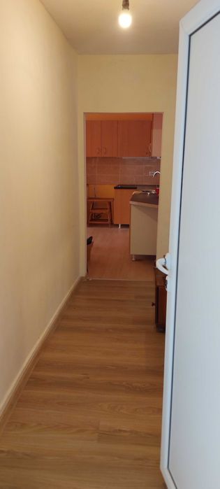 двустаен апартамент в санирана сграда в Елхово