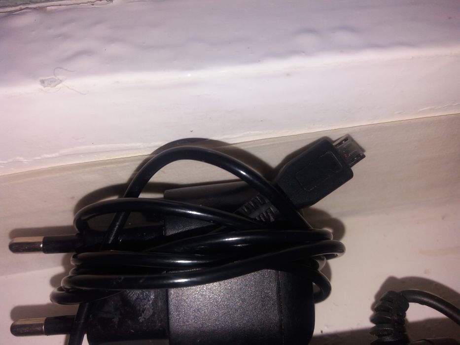 Зарядное устройство  разные 300т