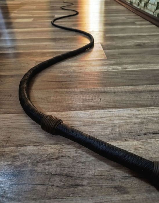 Bici Bullwhip din paracord