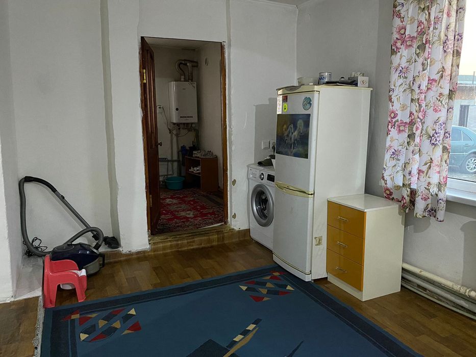 Продам дом с участком 10 соток