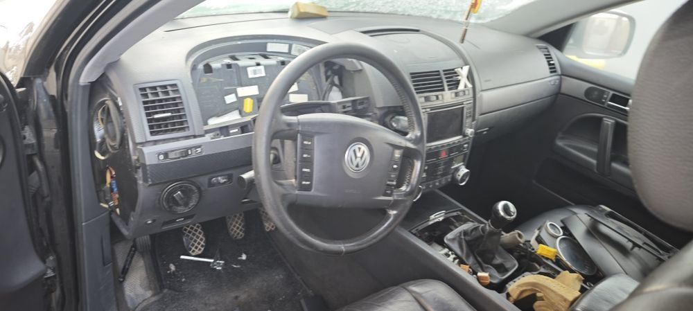 VW Touareg 2.5 TDI (7L) – На части