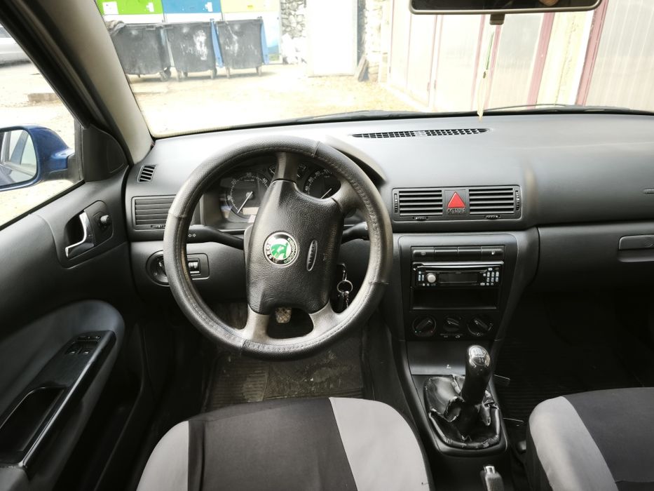 Vând Skoda Octavia Tour