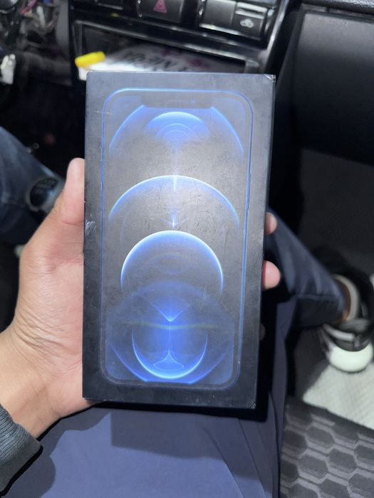 Iphone 12pro 135000