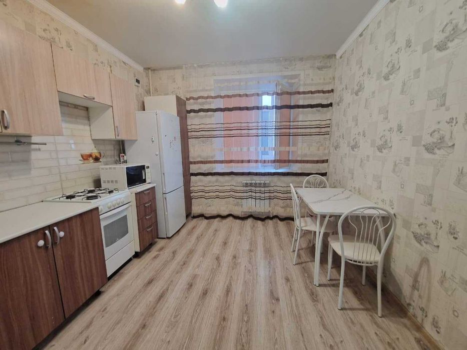продам 1 комнатная Алтын Арман