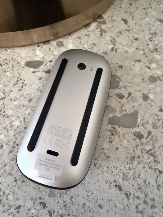 Мишка за MacBook