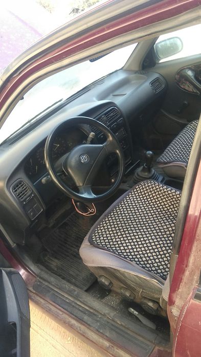 Ниссан примера на запчасти