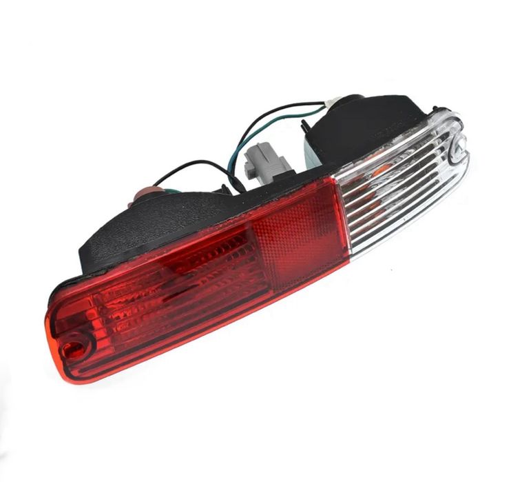 Фонарь в  бампер Паджеро 3