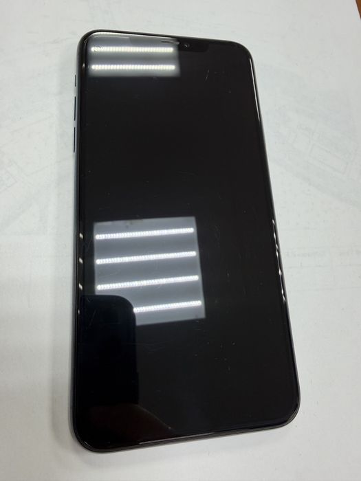 iPhone 11 pro max 256gb Midnight green