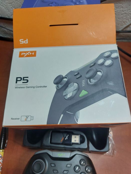 Controller pc,Switch,IOS PXN P5 wired,2.4,BT triple mode nou la cutie