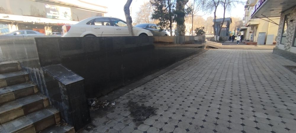 Oqqovoq joy sotiladi