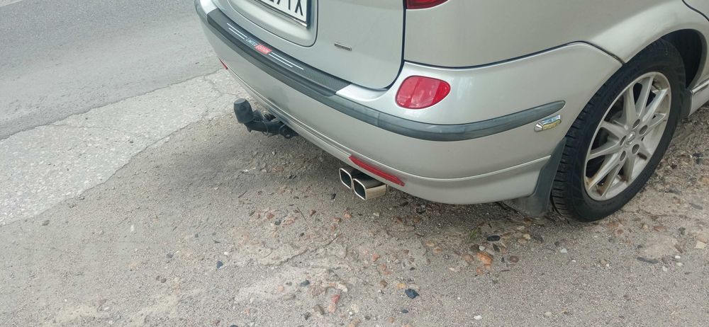 Nissan Almera Tino, 1.8, 116 k.c. 2005 Бензин, Миниван
