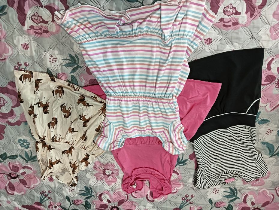 Lot 4 rochițe H&M și Waikiki fetițe măsură 110