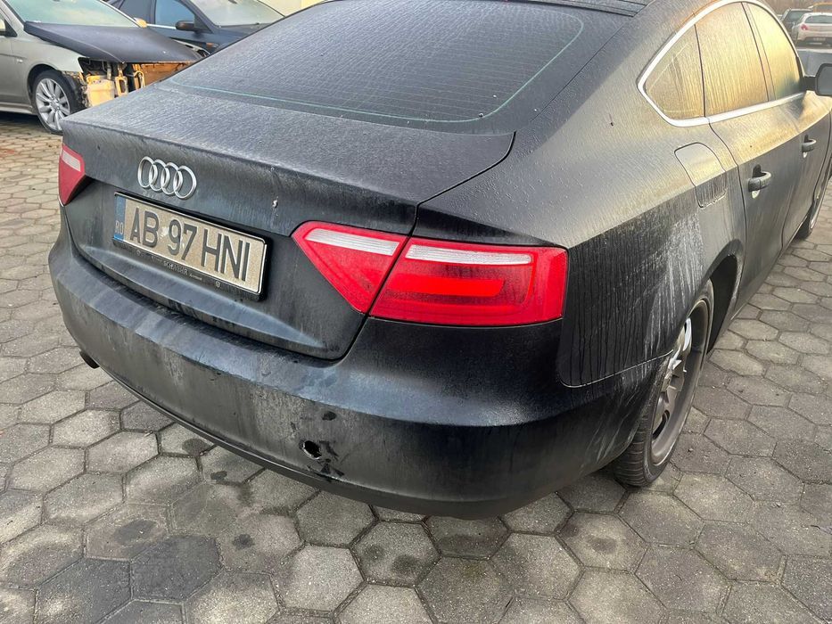 bara spate audi a5 2011