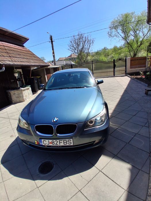 Bmw seria5 albastru