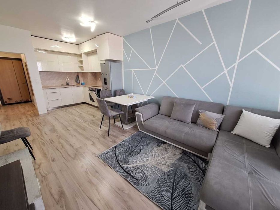 Двустаен апартамент в Тракия