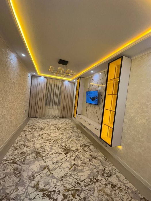 Uy sotiladi 67kv urigzor residins