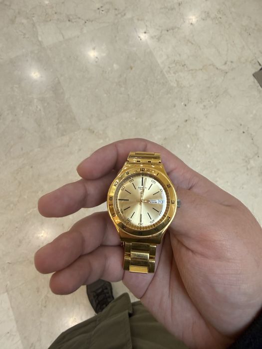 Женские наручные часы Swatch